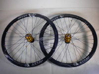 Origin 8 Rims, Black and Gold